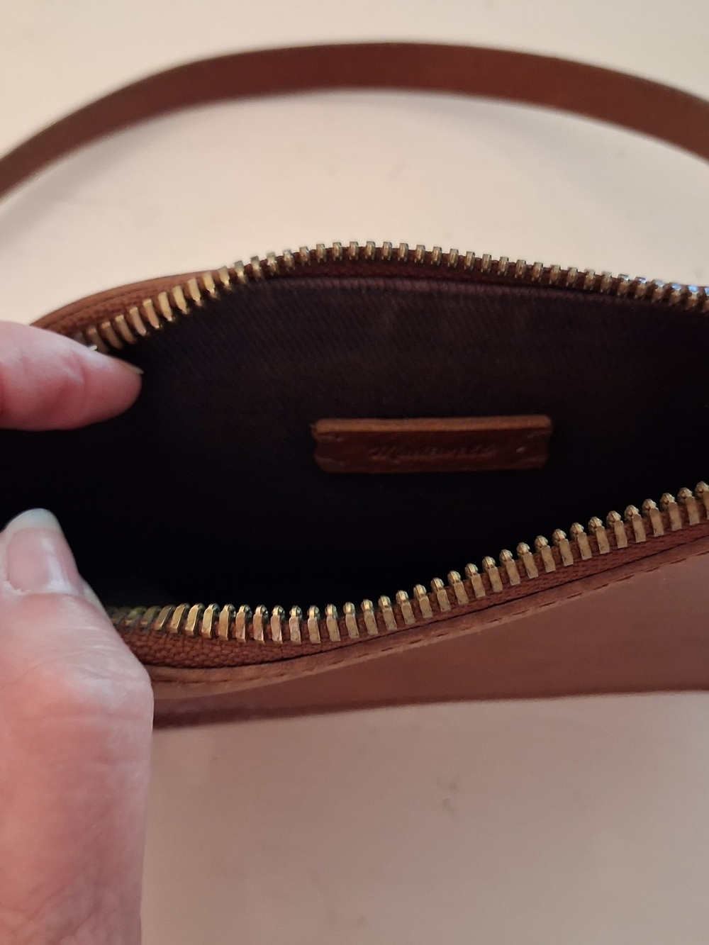 Madewell The Simple Pouch Belt Bag XS J8947 - Picture 9 of 10